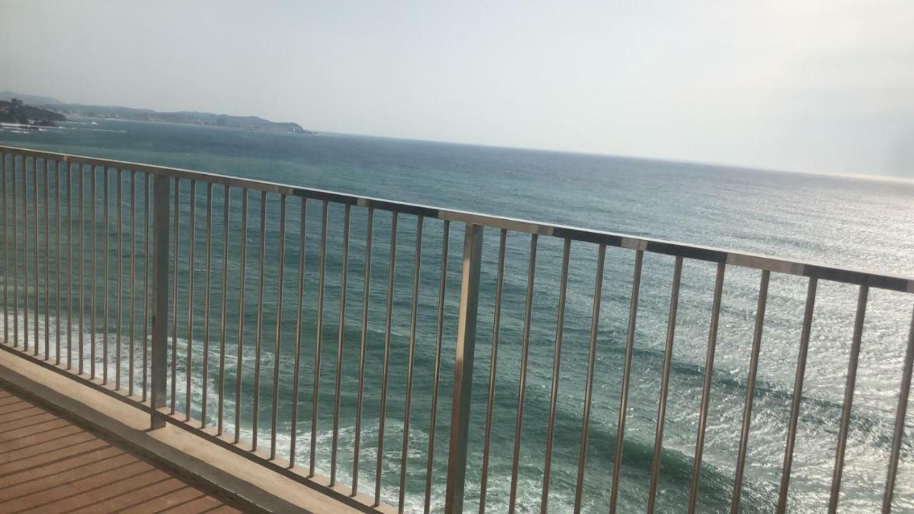 Apartamento En Primera Linia Vistas Al Mar Castell-Platja d’Aro Exterior foto